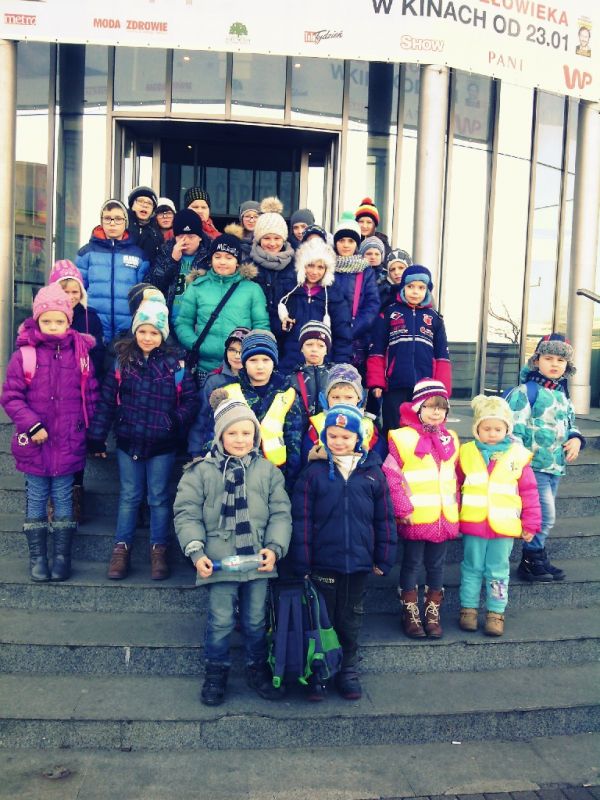 PÓŁKOLONIE W SZKOLE FILIALNEJ W WIĘSŁAWICACH